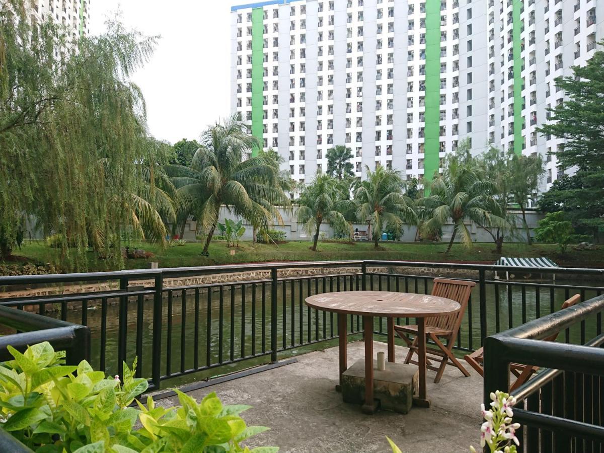 Green Lake View Just Sleep & Cozy Hotel Pondokcabe Hilir Eksteriør billede
